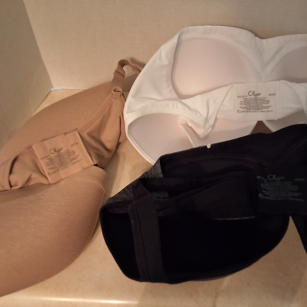 Olga White and Gray Bra Collection - Picture 2 of 4